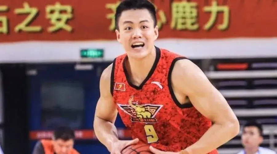 外援摩尔加 外援摩尔加